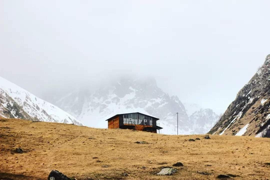 Mountain House In Juta酒店 外观 照片