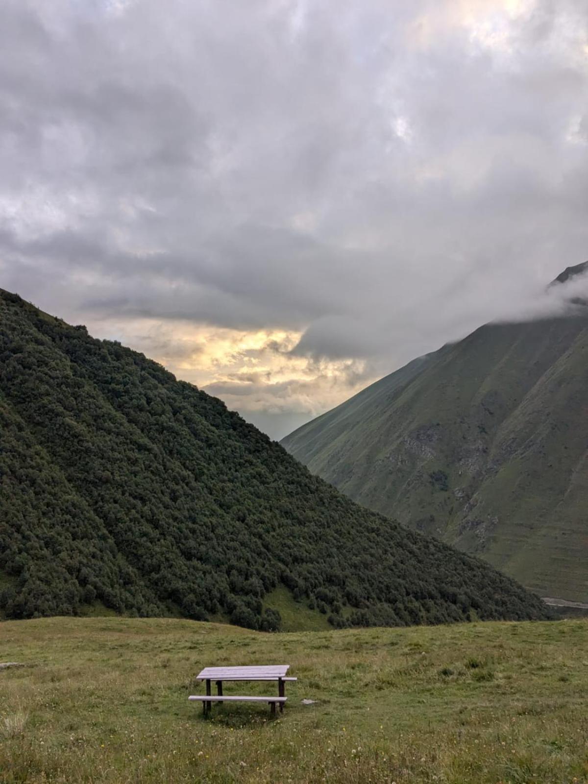 Mountain House In Juta酒店 外观 照片